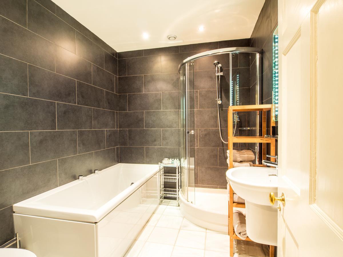 Six Brunton Place Guest House EDI Exterior foto
